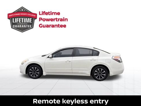 Used 2007 Nissan Altima 2.5 S w/ Technology Pkg FWD image 2