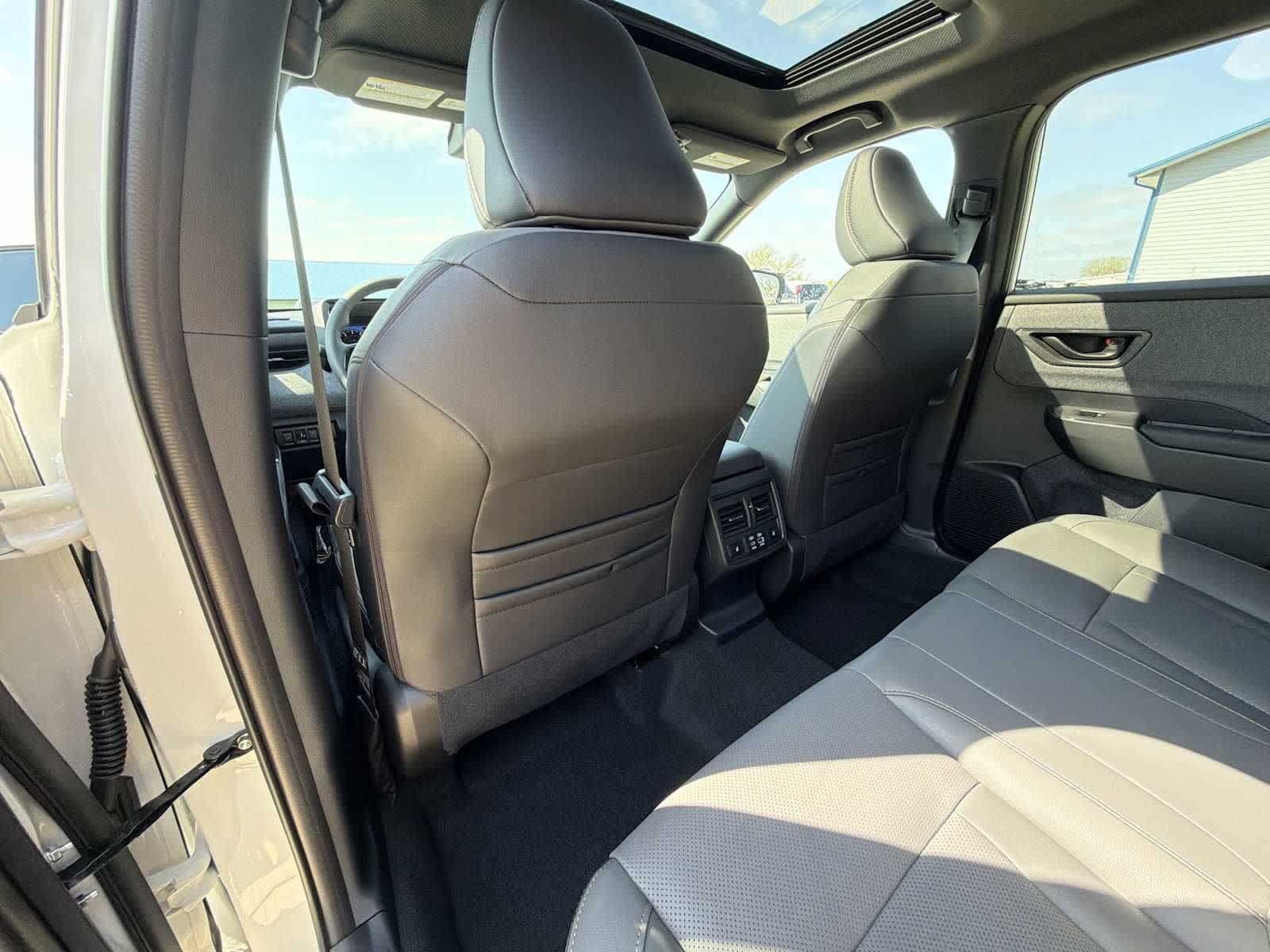New 2026 Subaru Outback Limited XT AWD/4WD image 15