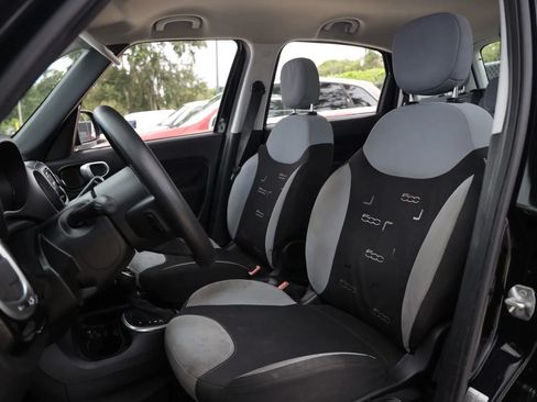 Used 2016 FIAT 500L Pop FWD image 18