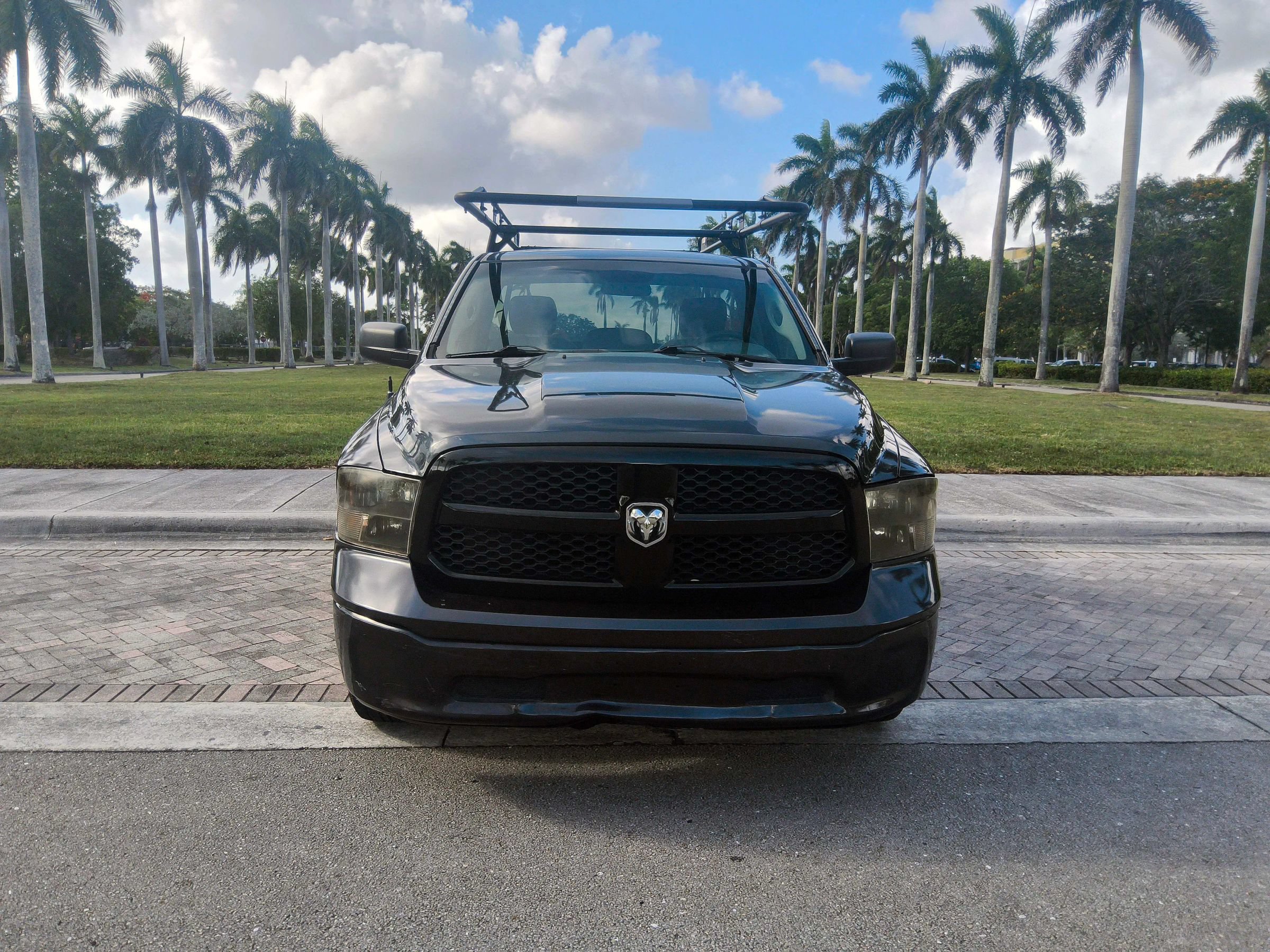 Used 2017 RAM 1500 Tradesman RWD image 2