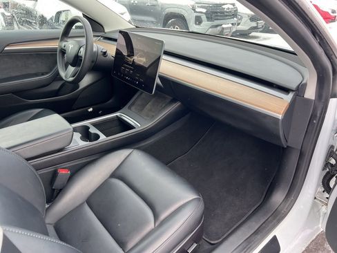 Used 2023 Tesla Model 3 Performance image 27