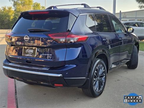 Used 2026 Nissan Rogue Platinum w/ Platinum Premium Package image 5