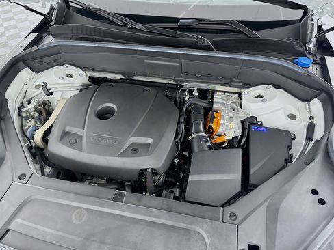 Used 2023 Volvo XC90 T8 Plus w/ Protection Package Premier image 33