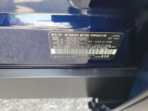 Used 2023 Mitsubishi Outlander SE AWD/4WD image 11