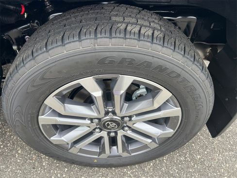 New 2026 Toyota 4Runner Limited image 17