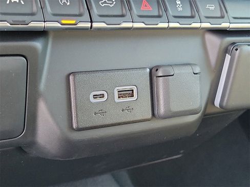 New 2026 Chevrolet Silverado 1500 Custom image 8