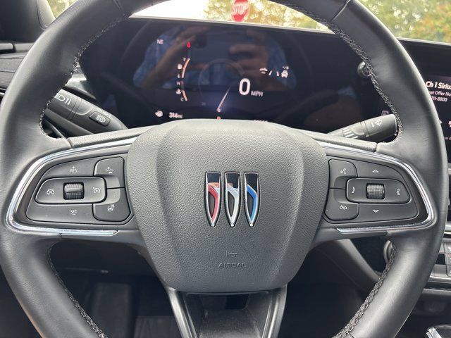 Used 2024 Buick Envista Sport Touring w/ Convenience I Package FWD image 27