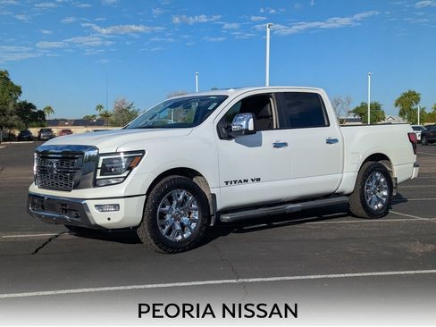 Used 2020 Nissan Titan SL w/ Moonroof Package image 1