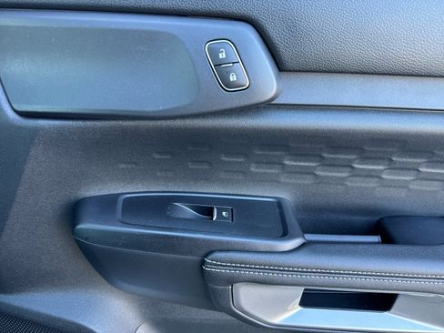 New 2025 Ford Ranger XLT w/ Chrome Accent Package image 17