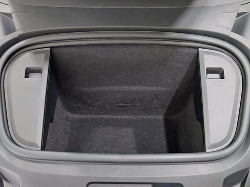 Used 2022 Porsche Taycan 4S image 42