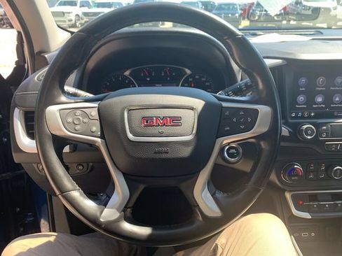 Used 2022 GMC Terrain SLT AWD/4WD image 26