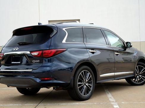 Used 2016 INFINITI QX60 FWD w/ Premium Plus Package image 3