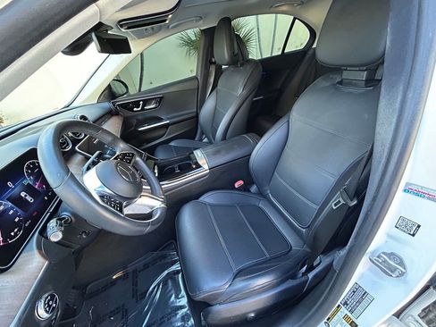 Used 2022 Mercedes-Benz C 300 Sedan image 26