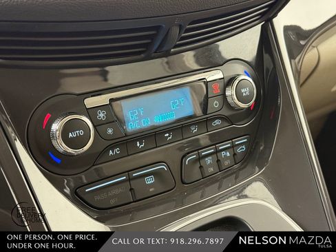 Used 2014 Ford Escape Titanium w/ Equipment Group 401A FWD image 31