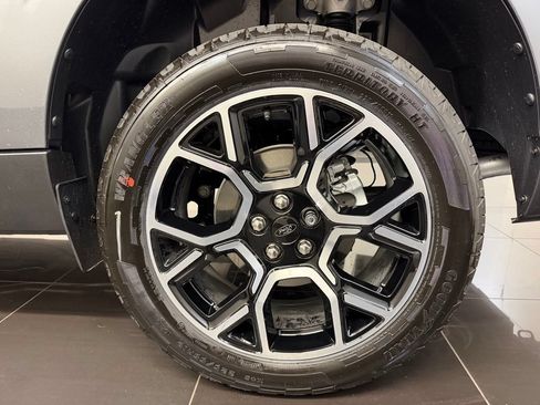 New 2026 Ford Maverick Lariat AWD/4WD image 7