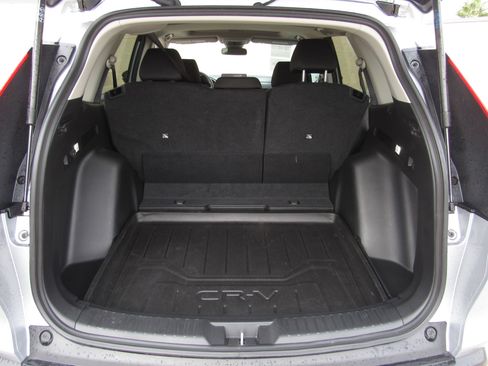 Used 2025 Honda CR-V EX image 13