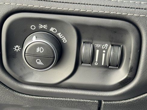 New 2026 RAM 1500 Limited image 15