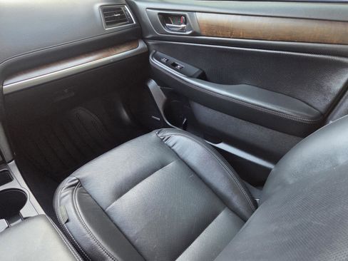 Used 2016 Subaru Outback 2.5i Limited image 44