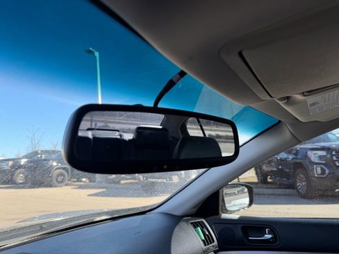 Used 2013 INFINITI G37 x w/ Premium Pkg image 18