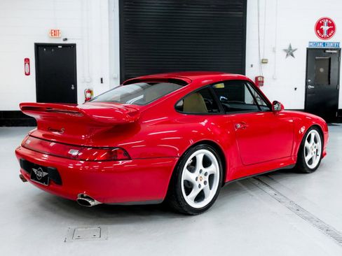 Used 1998 Porsche 911 Carrera image 8