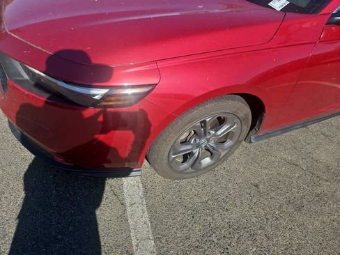 Used 2023 Honda Accord EX image 3