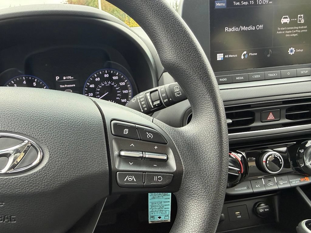 Certified 2023 Hyundai Kona SE AWD/4WD image 24