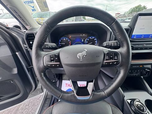 Used 2022 Ford Bronco Sport Outer Banks w/ Tech Package AWD/4WD image 13