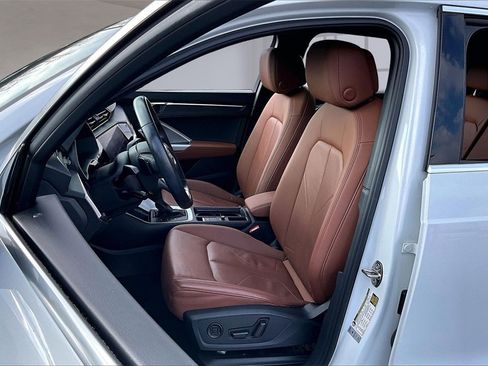 Used 2022 Audi Q3 2.0T Premium Plus w/ Premium Plus Package image 25