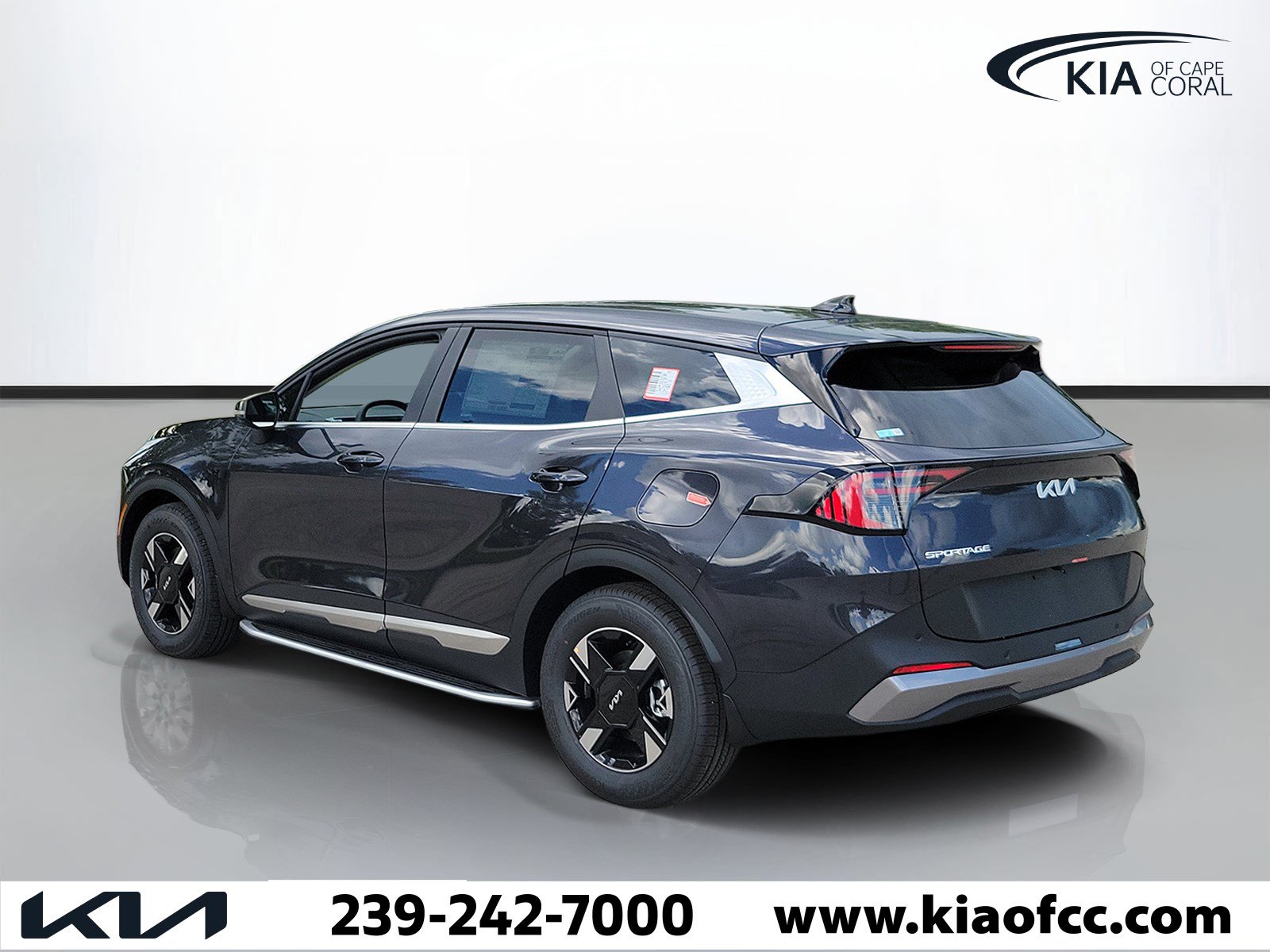 New 2026 Kia Sportage LX w/ LX Convenience Package FWD image 4