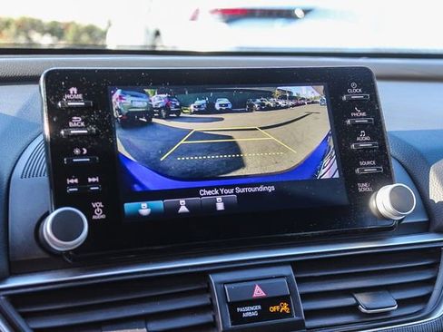 Used 2022 Honda Accord Sport image 33
