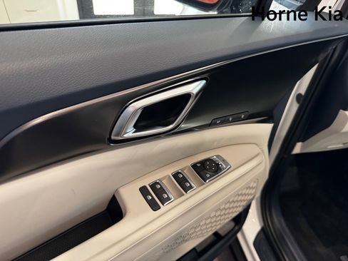 New 2026 Kia Carnival SX Prestige image 10