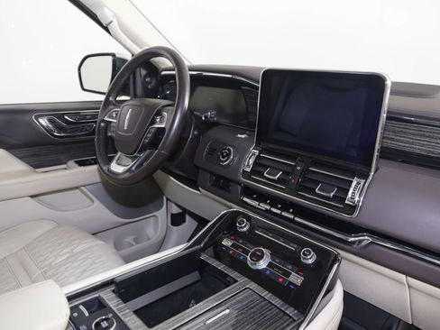 Used 2020 Lincoln Navigator Black Label AWD/4WD image 13