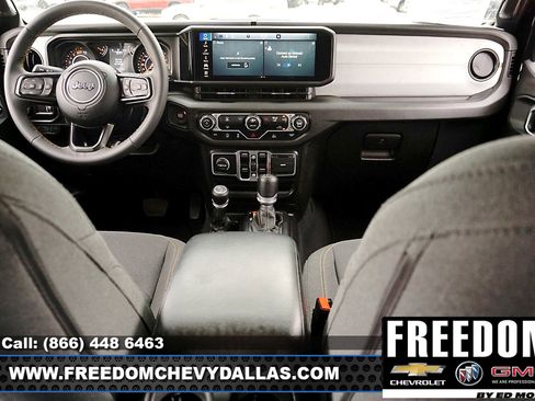 Used 2024 Jeep Wrangler Sport S image 7