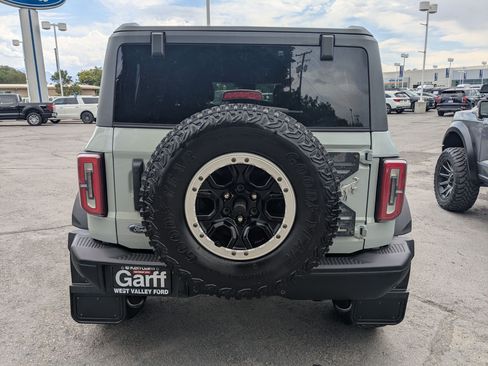 Used 2022 Ford Bronco Badlands AWD/4WD image 5