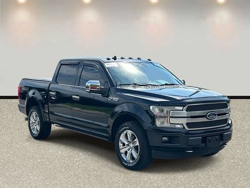 Certified 2018 Ford F150 Platinum w/ Equipment Group 701A Luxury AWD/4WD image 3
