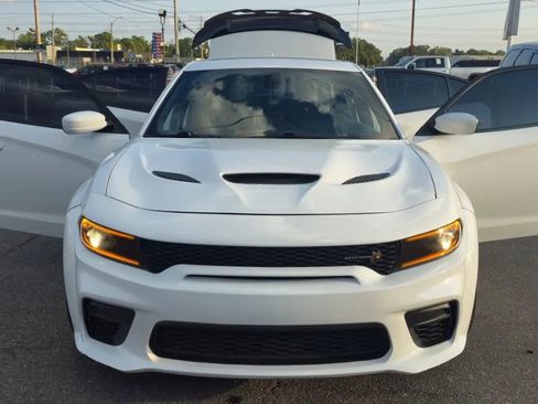 Used 2022 Dodge Charger Scat Pack image 11