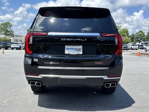 New 2026 GMC Yukon Denali AWD/4WD image 9