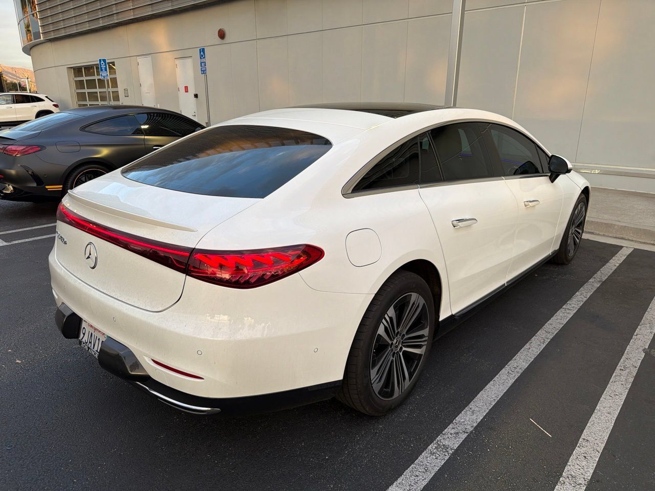 Used 2023 Mercedes-Benz EQS 450+ Sedan image 6