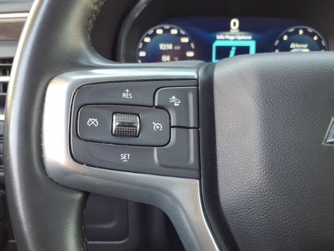 Used 2024 Chevrolet Tahoe LT RWD image 10