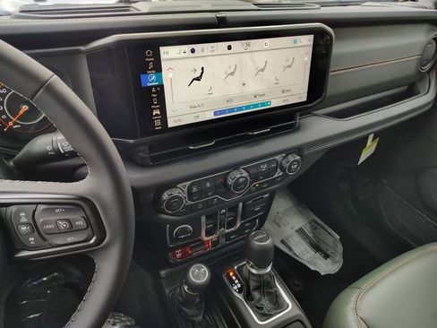 New 2026 Jeep Gladiator Mojave image 23