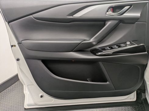 Certified 2023 MAZDA CX-9 Touring image 8