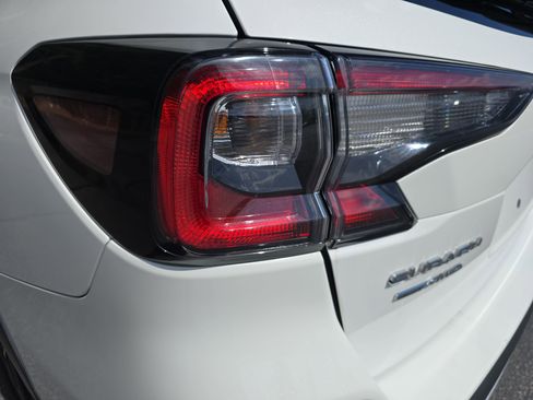 Used 2024 Subaru Outback Touring image 33