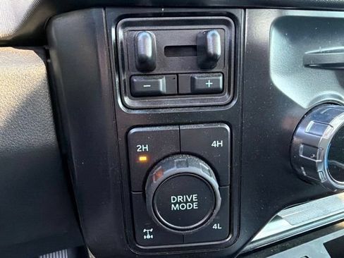 Used 2024 Ford F350 Platinum AWD/4WD image 21