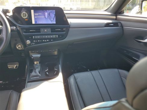 Used 2024 Lexus ES 350 F Sport w/ Accessory Package (Z2) image 14
