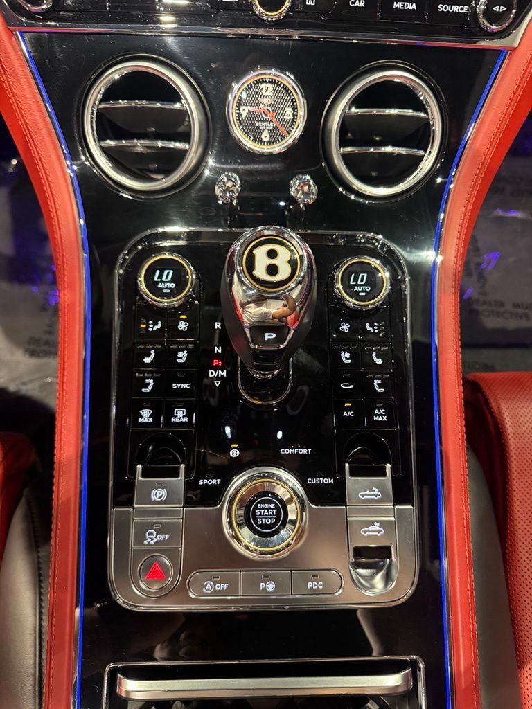 Used 2020 Bentley Continental GT AWD/4WD image 28