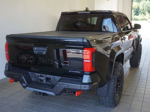 Used 2024 Toyota Tacoma TRD Pro AWD/4WD image 15
