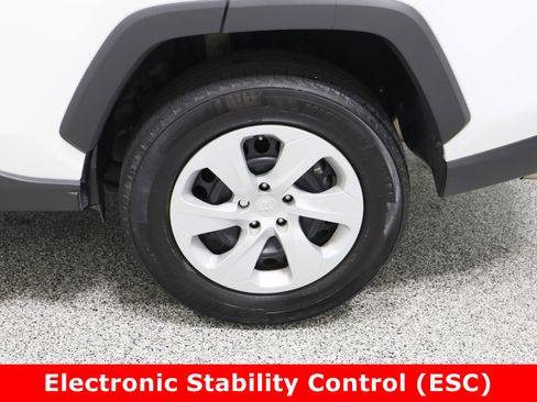 Certified 2024 Toyota RAV4 LE image 10