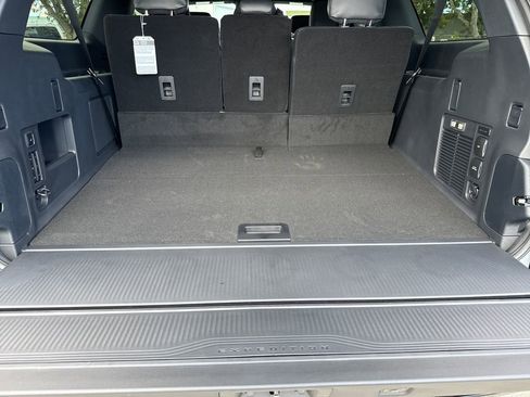 New 2025 Ford Expedition Max Platinum w/ Stealth Appearance Package image 23