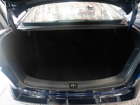 Used 2024 Toyota Corolla LE FWD image 27
