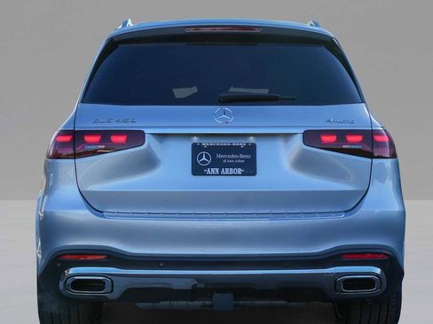 New 2026 Mercedes-Benz GLS 450 4MATIC image 6
